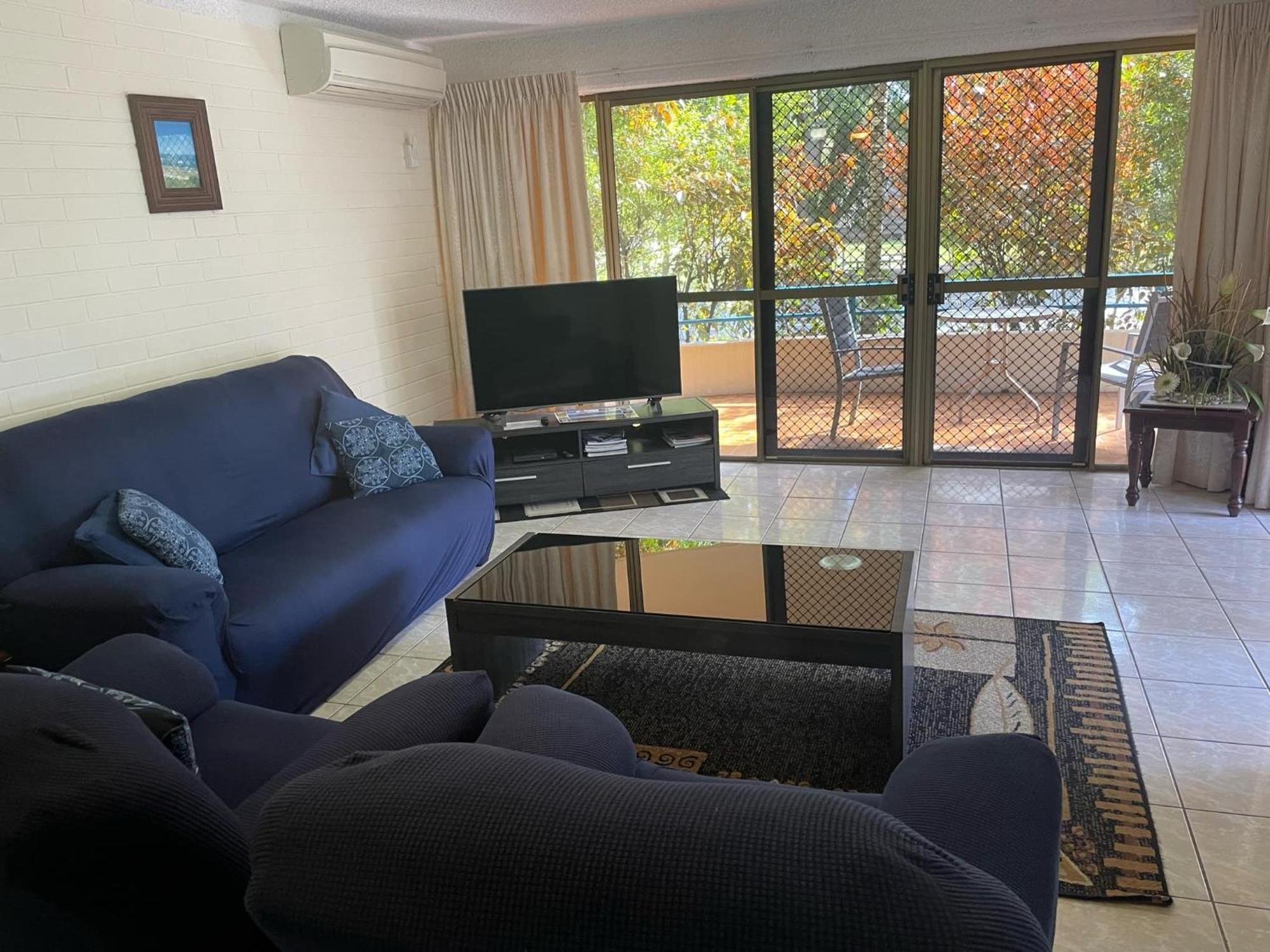 Placid Waters Holiday Apartments Bongaree エクステリア 写真
