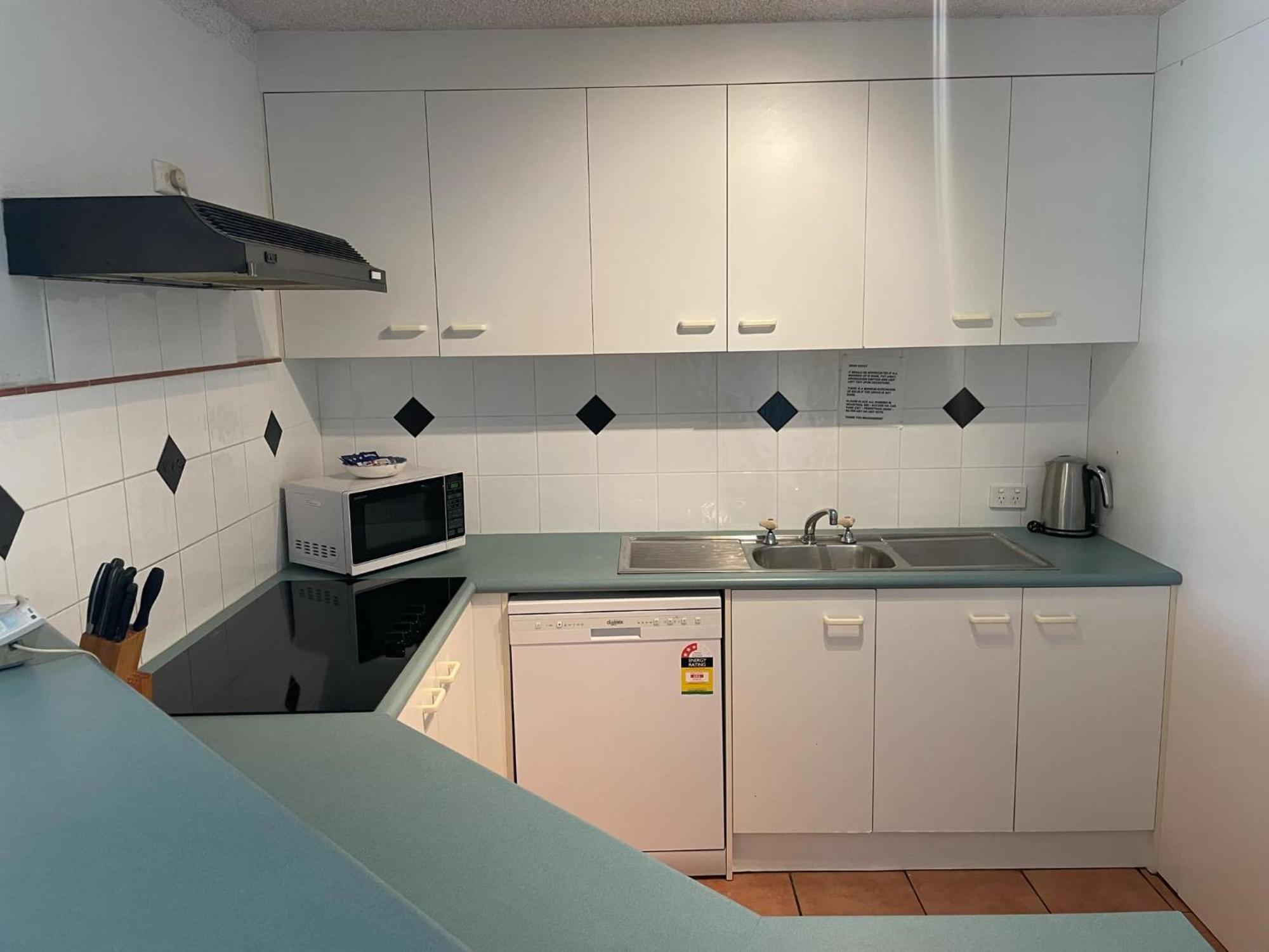 Placid Waters Holiday Apartments Bongaree エクステリア 写真