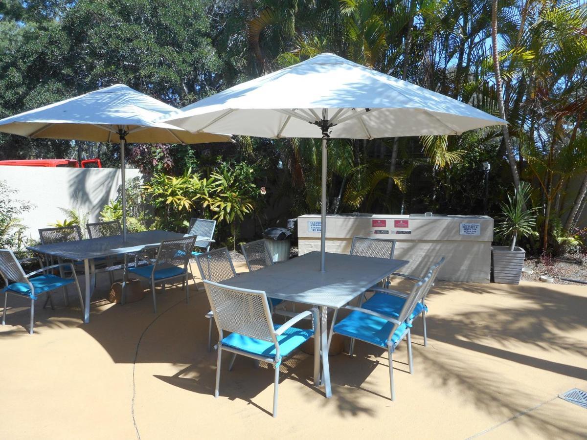Placid Waters Holiday Apartments Bongaree エクステリア 写真